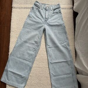 Levi’s Wide Leg Striped Jeans - Light Blue stripped